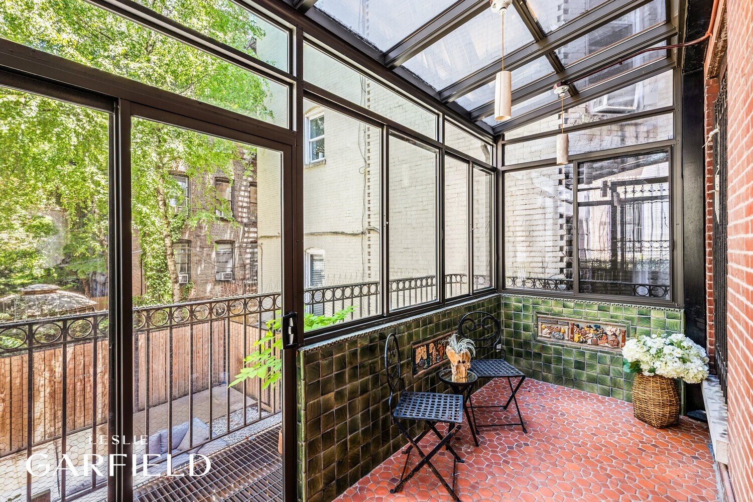 305 East 18th Street Gramercy Park New York NY 10003