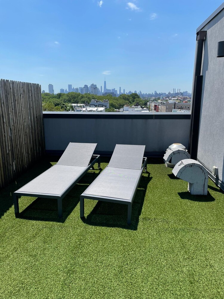 280 Nassau Avenue 1A Greenpoint Brooklyn NY 11222