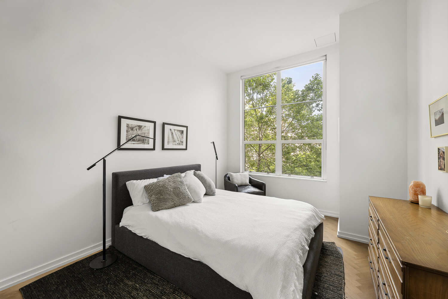 184 Kent Avenue B612 Williamsburg Brooklyn NY 11249