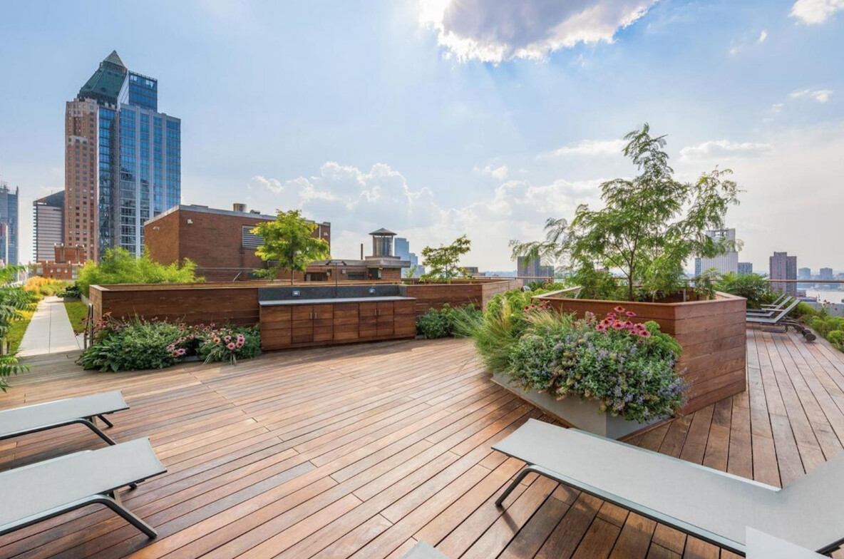 301 West 53rd Street 23K Clinton New York NY 10019