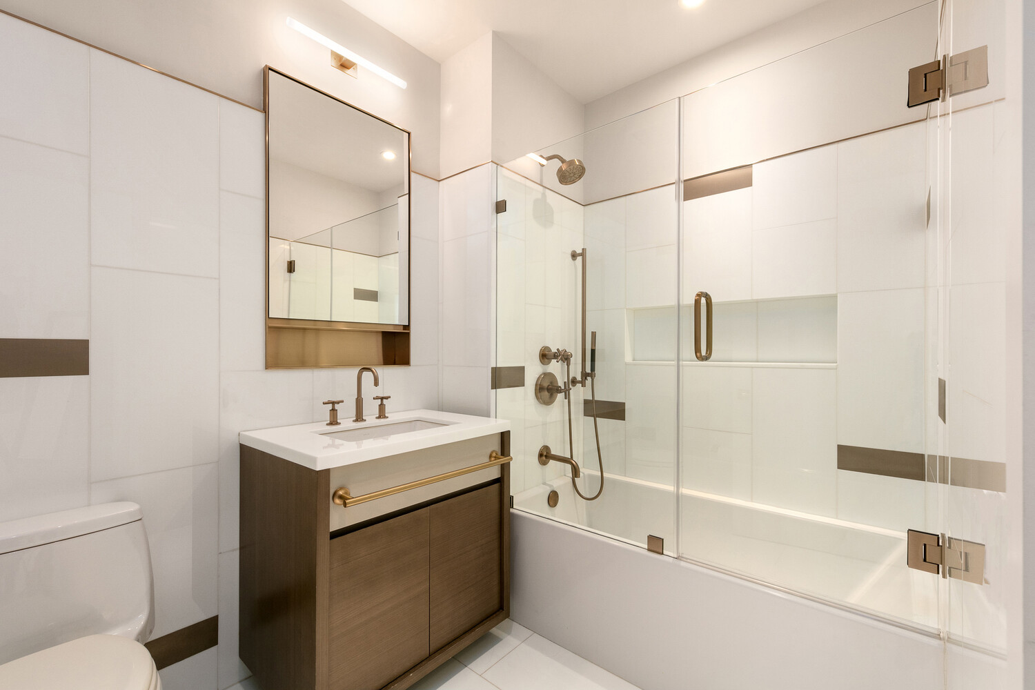 305 East 51st Street 5B Turtle Bay New York NY 10022