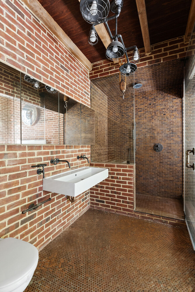 224 East 14th Street 1 E. Greenwich Village New York NY 10003