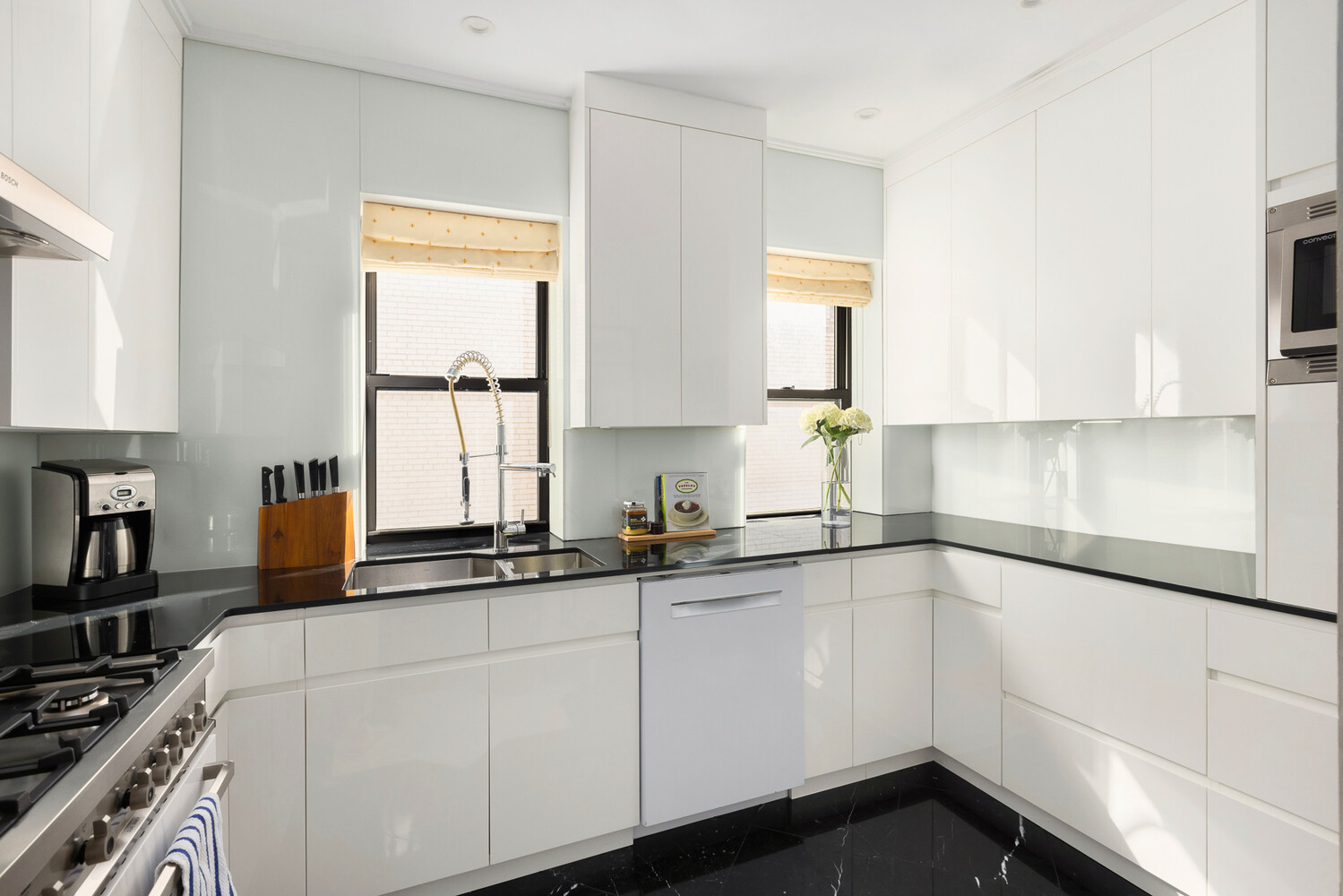 18 East 77th Street 5AB Upper East Side New York NY 10075