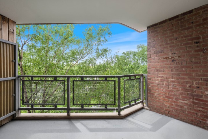 5700 Arlington Avenue 5M Riverdale Bronx NY 10471