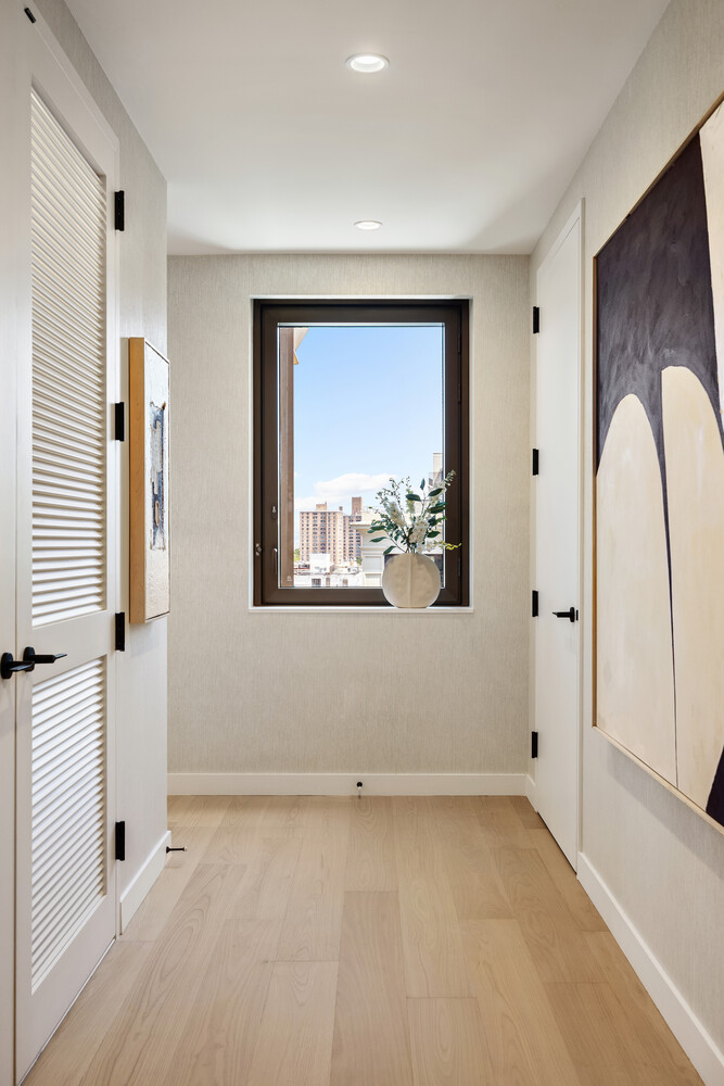 480 Kent Avenue 16G Williamsburg Brooklyn NY 11249