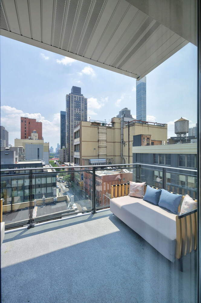 305 East 61st Street 702 Upper East Side New York NY 10065