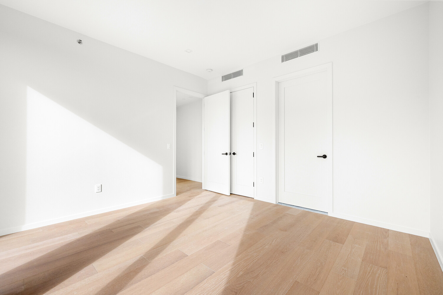 11-36 45th Road PH7B Long Island City Queens NY 11101