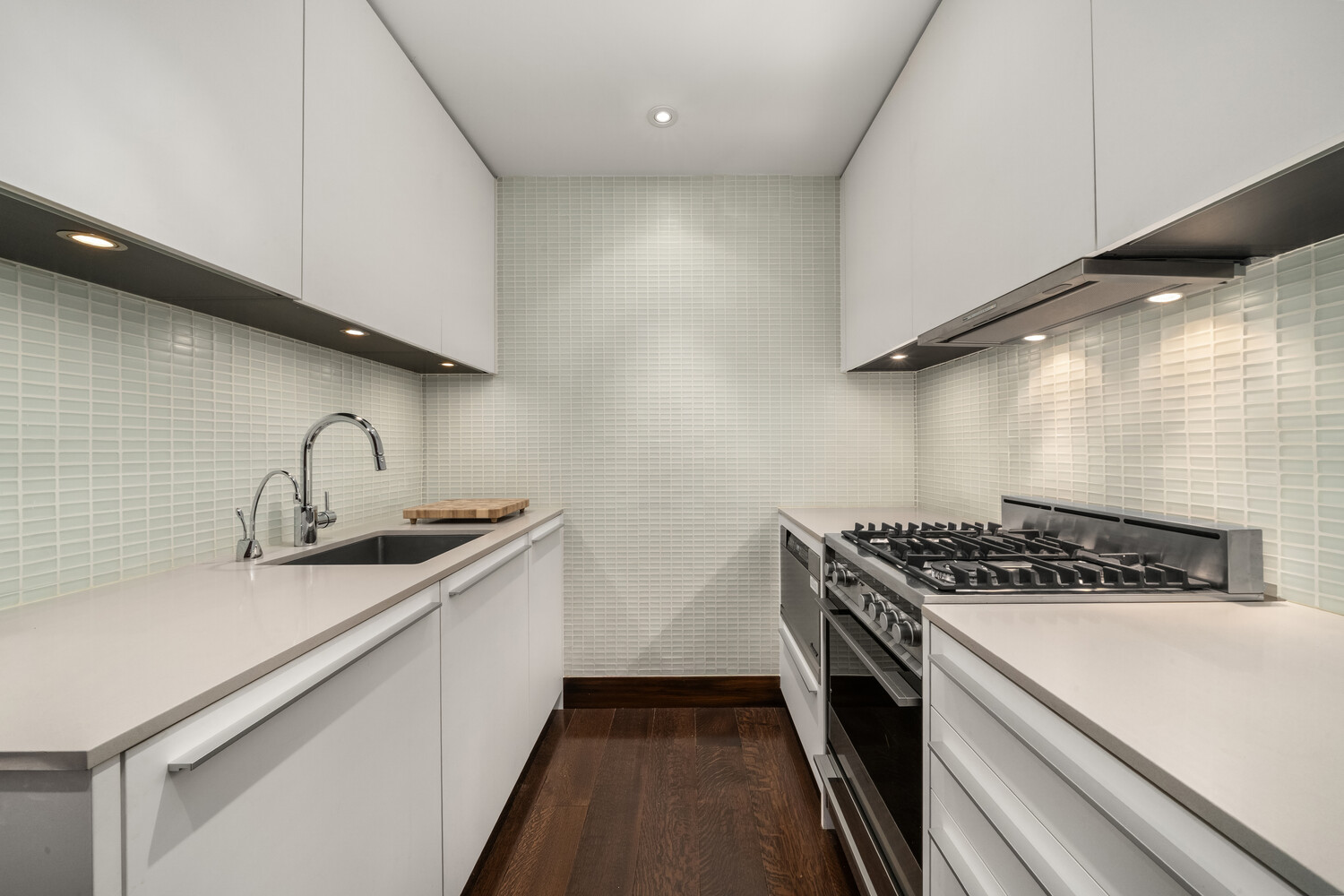 146 West 57th Street 54AB Midtown West New York NY 10019