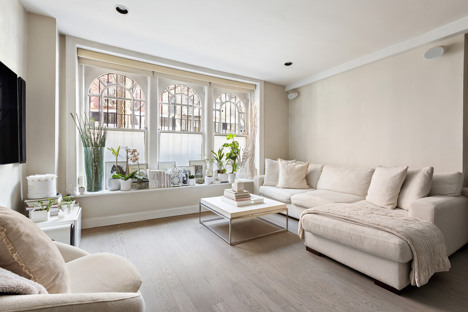 220-222 East 5th Street 2 E. Greenwich Village New York NY 10003