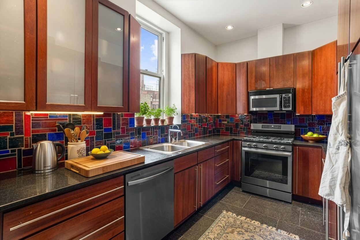 75 Murray Street Tribeca New York NY 10007