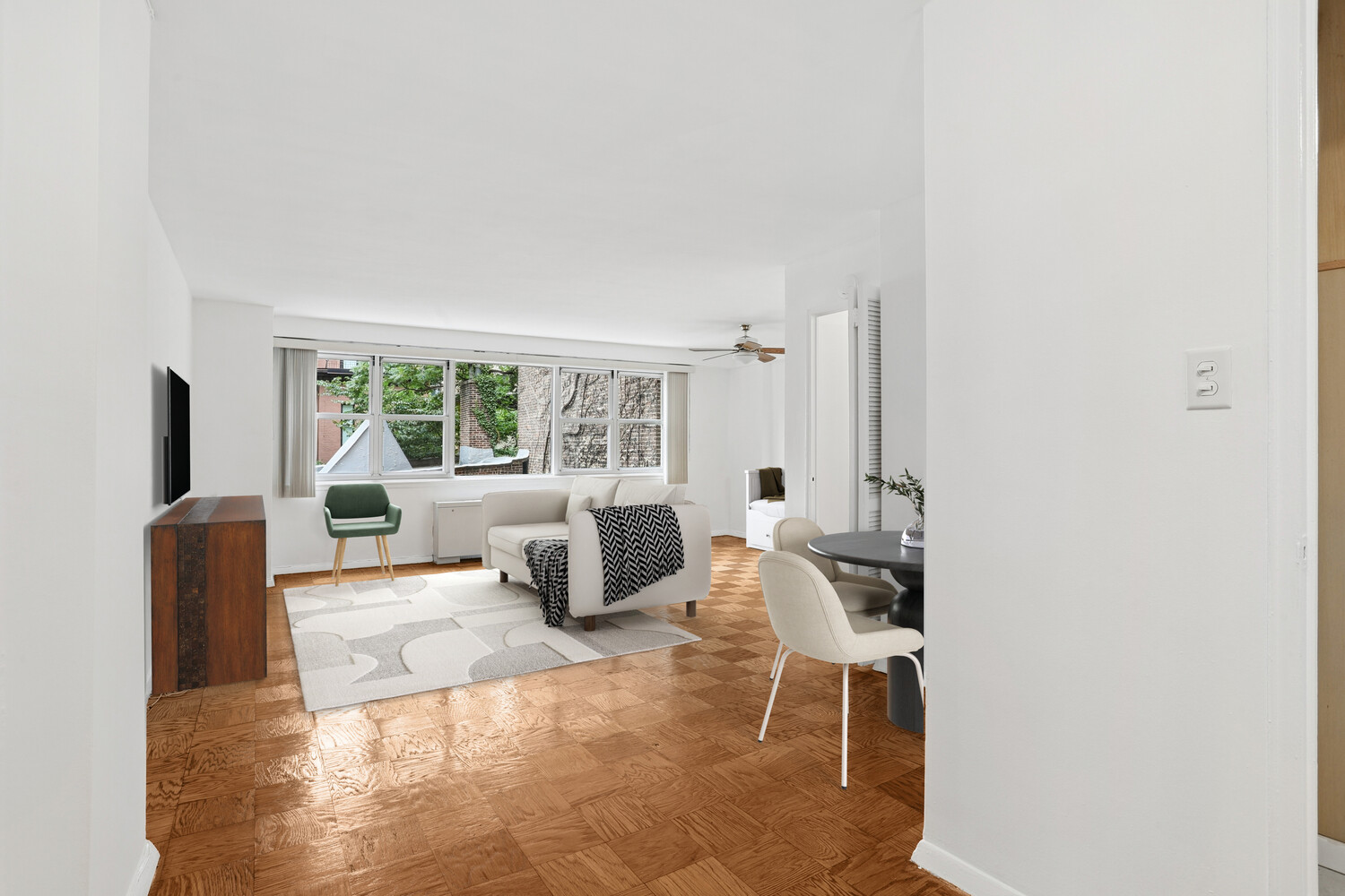 40 Clinton Street 4E Brooklyn Heights Brooklyn NY 11201