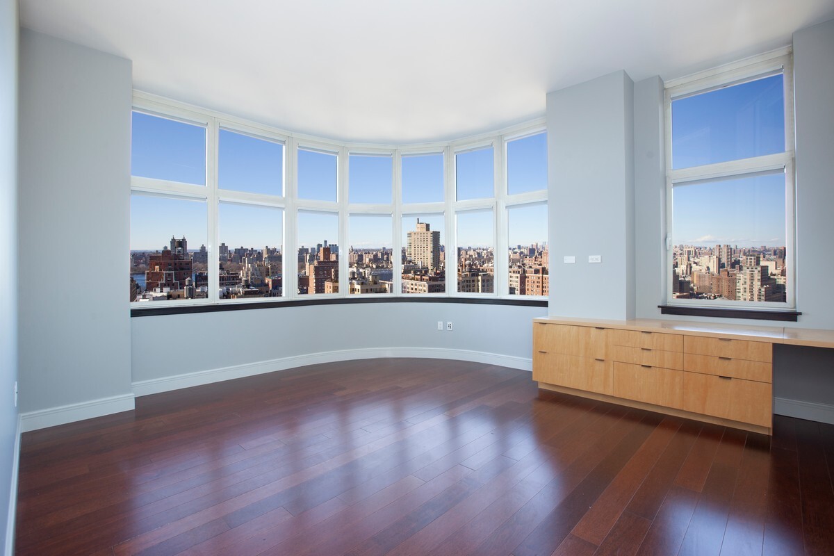 181 East 90th Street 26A Carnegie Hill New York NY 10128
