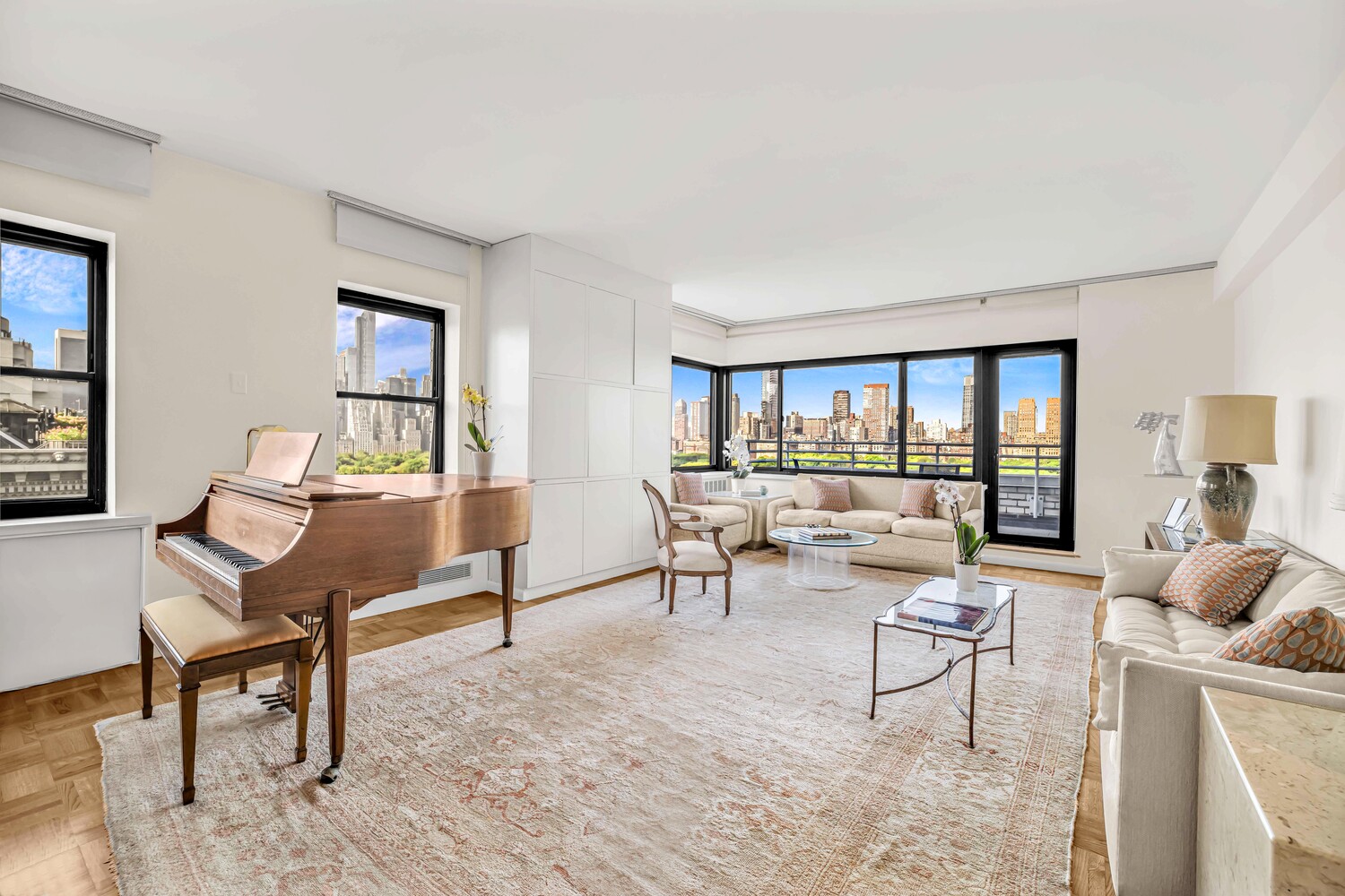 910 Fifth Avenue 15A Upper East Side New York NY 10021