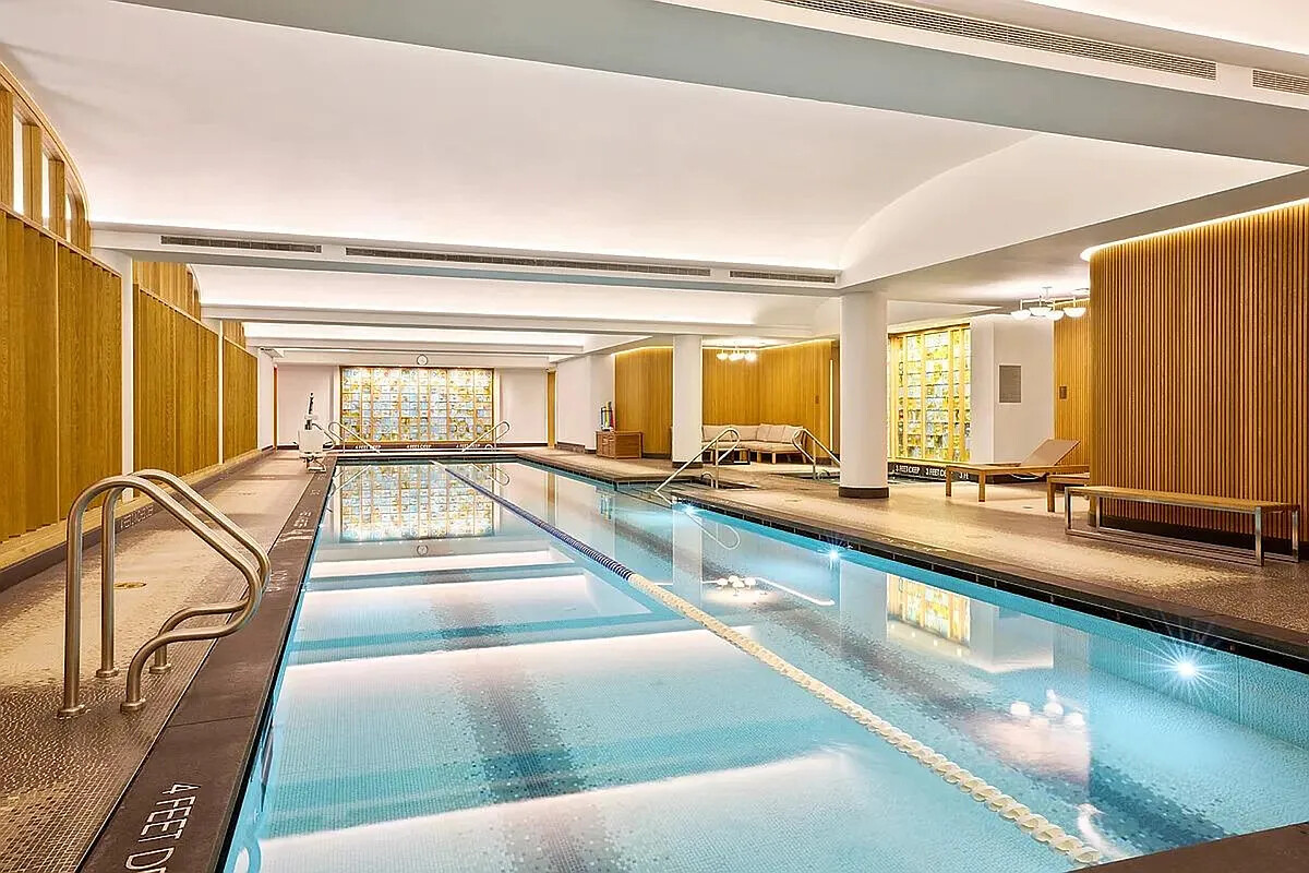 150 Charles Street M8 W. Greenwich Village New York NY 10014