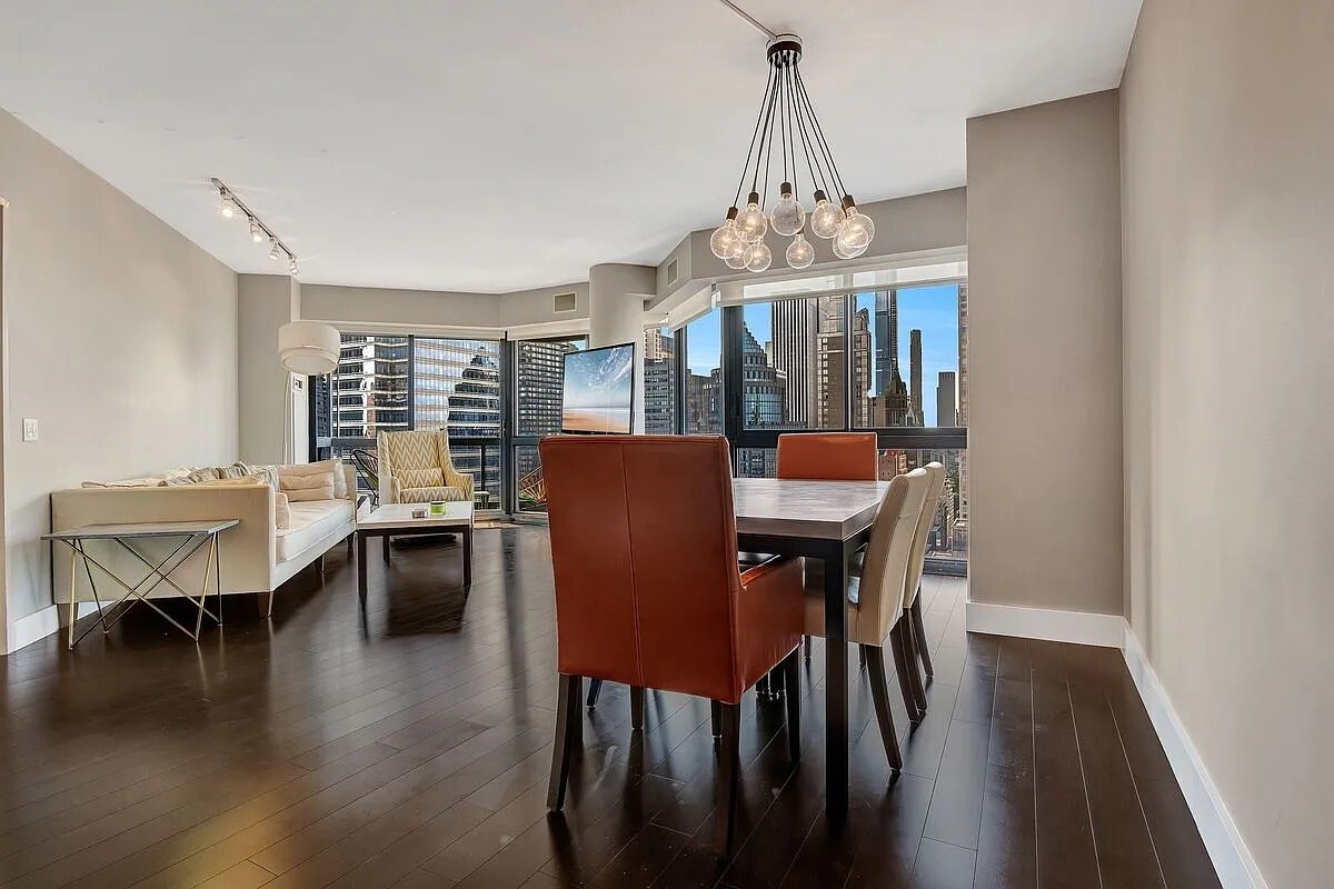 200 East 61st Street 35B Upper East Side New York NY 10065