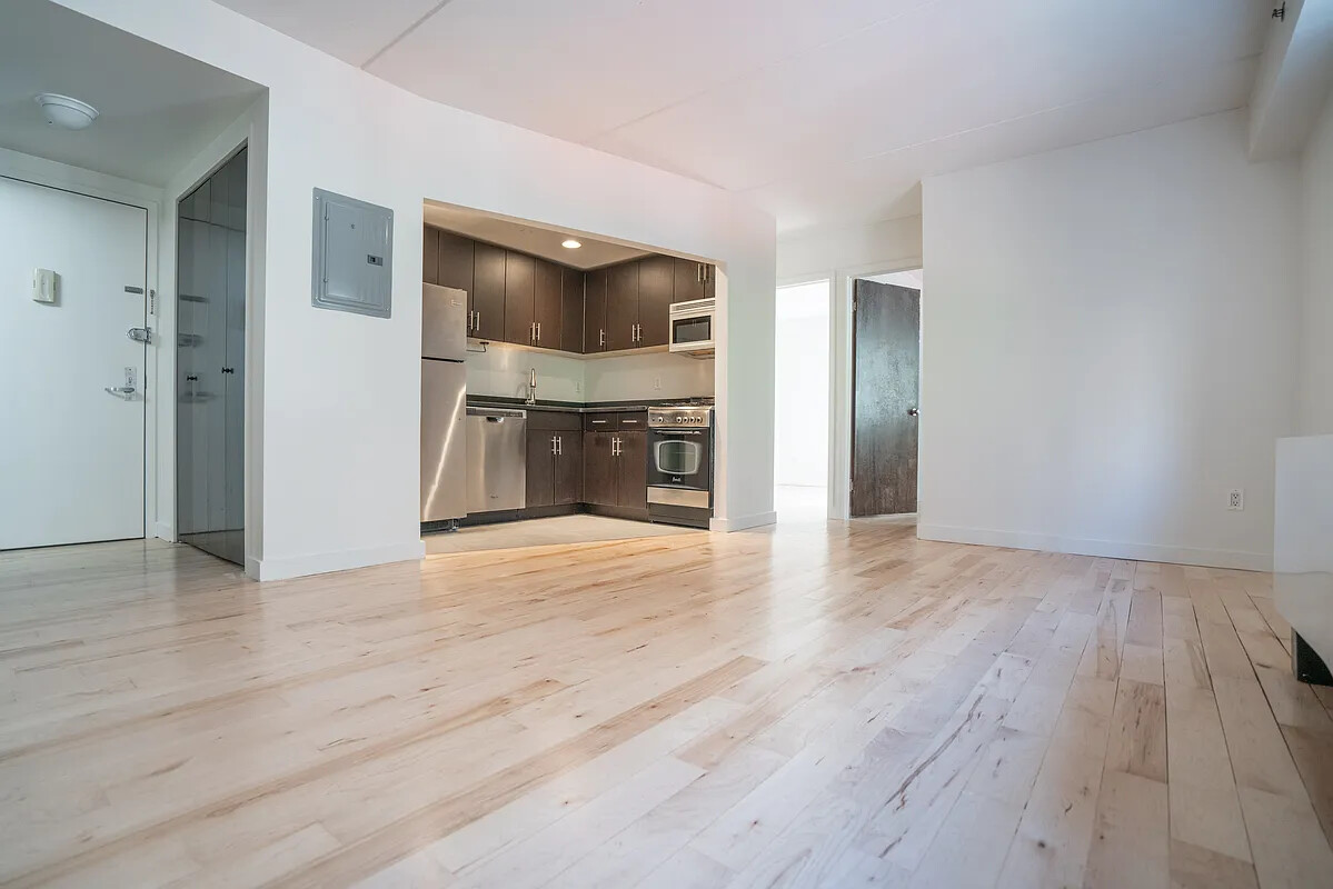 1810 Third Avenue B2B East Harlem New York NY 10029