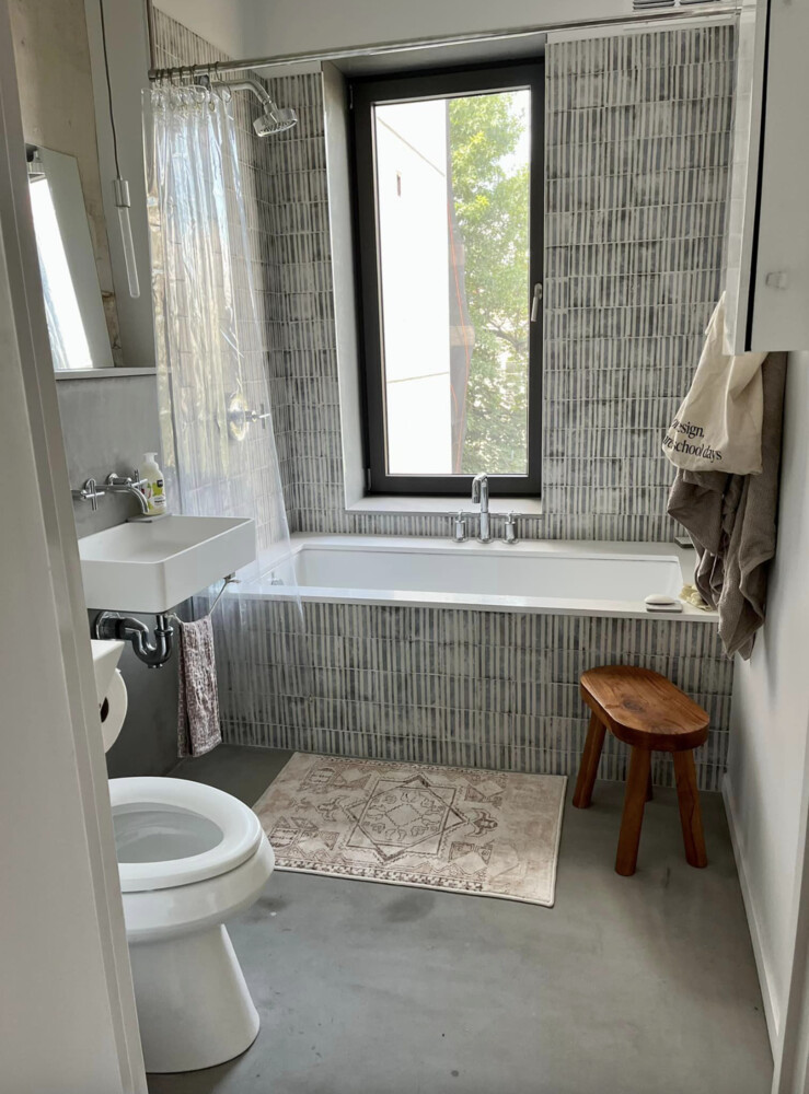 285A Kingsland Avenue Greenpoint Brooklyn NY 11222