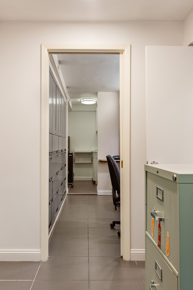 210 East 47th Street 1BP Turtle Bay New York NY 10017