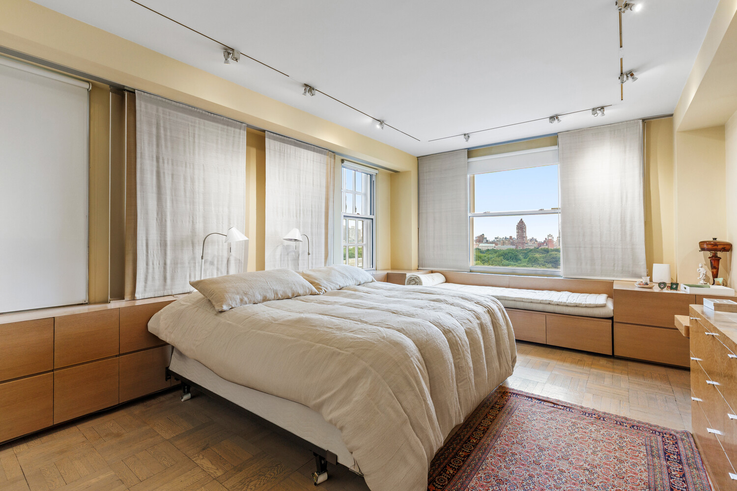 1016 Fifth Avenue 14B Upper East Side New York NY 10028