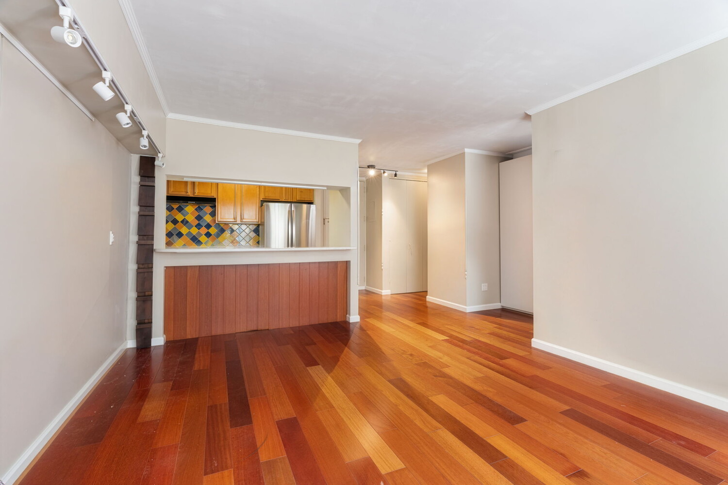 350 West 50th Street 2B Clinton New York NY 10019