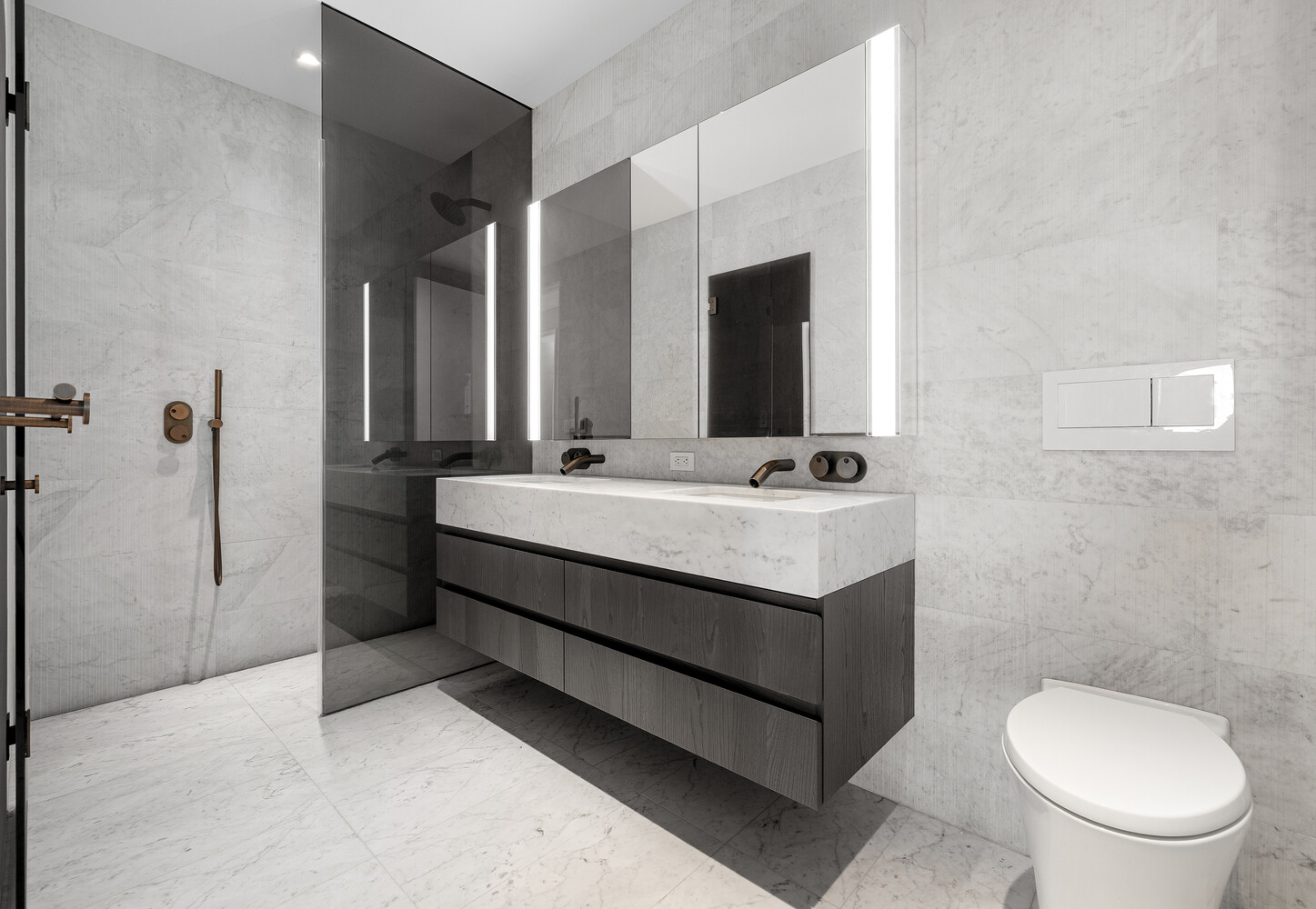 130 William Street 21B Seaport District New York NY 10038