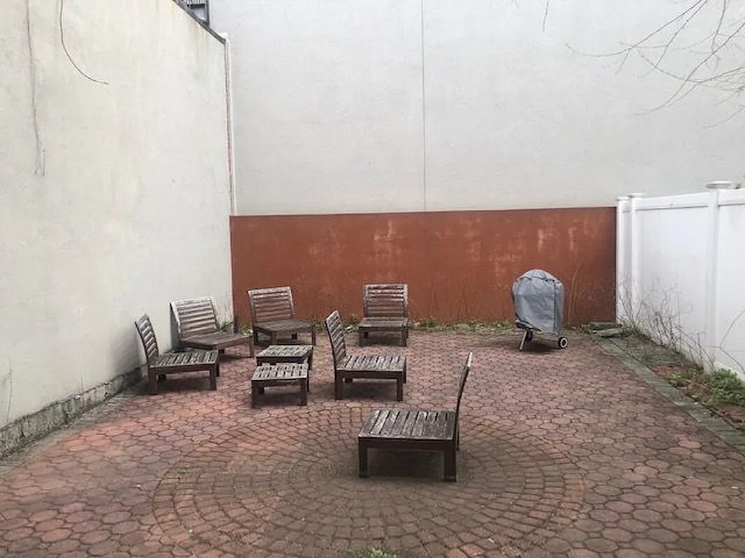 605 Vanderbilt Avenue Prospect Heights Brooklyn NY 11238