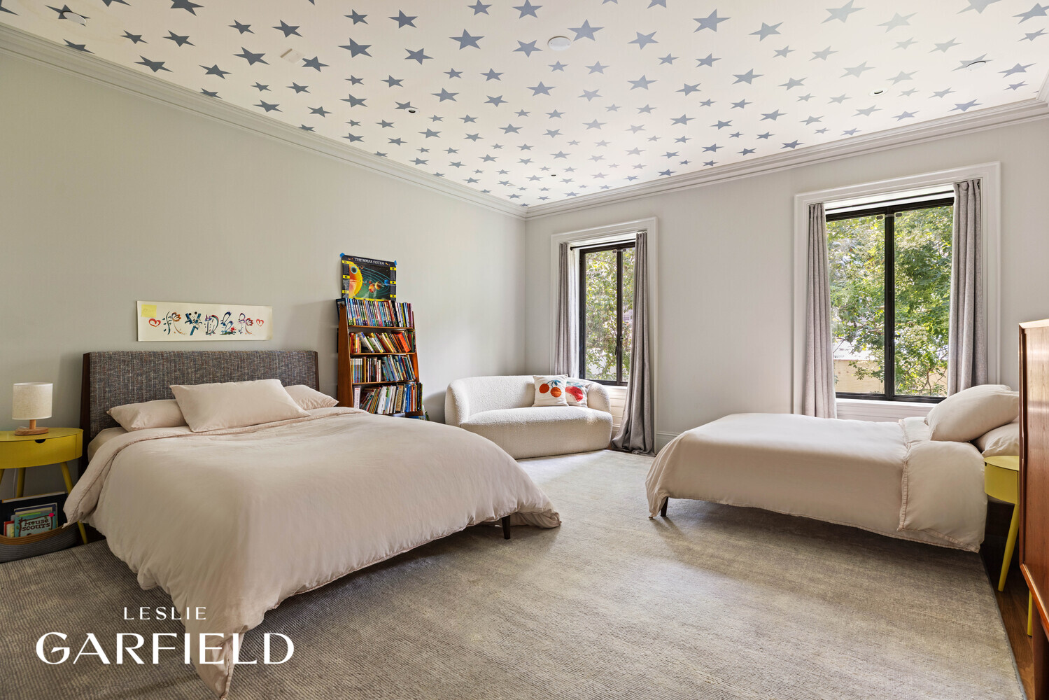 354 West 20th Street Chelsea New York, NY 10011