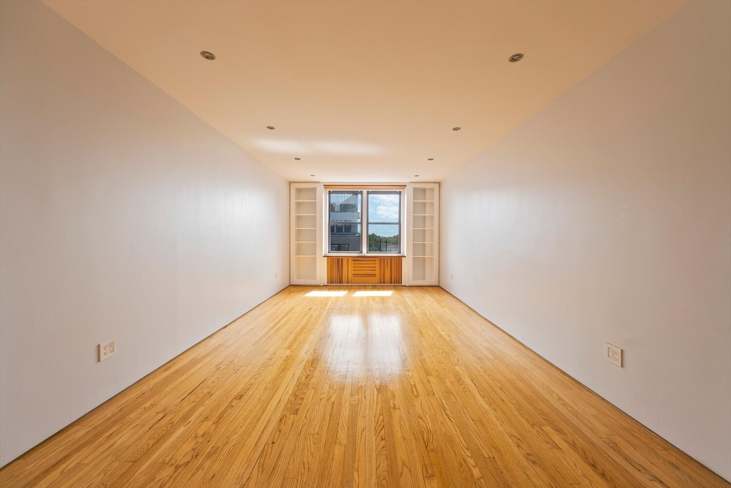 1215 Avenue M 6G Midwood Brooklyn NY 11230