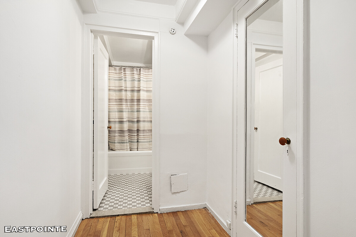200 West 20th Street Chelsea New York NY 10011