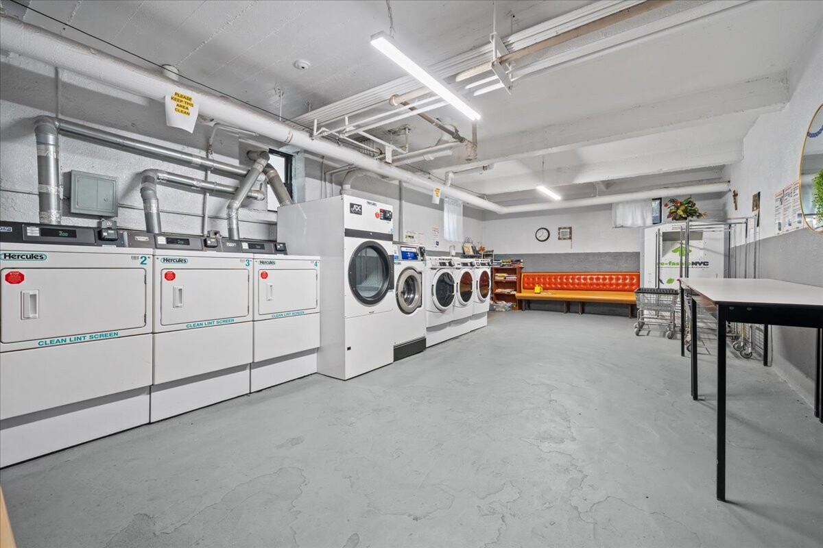 1125 Lorimer Street 2J Greenpoint Brooklyn NY 11222