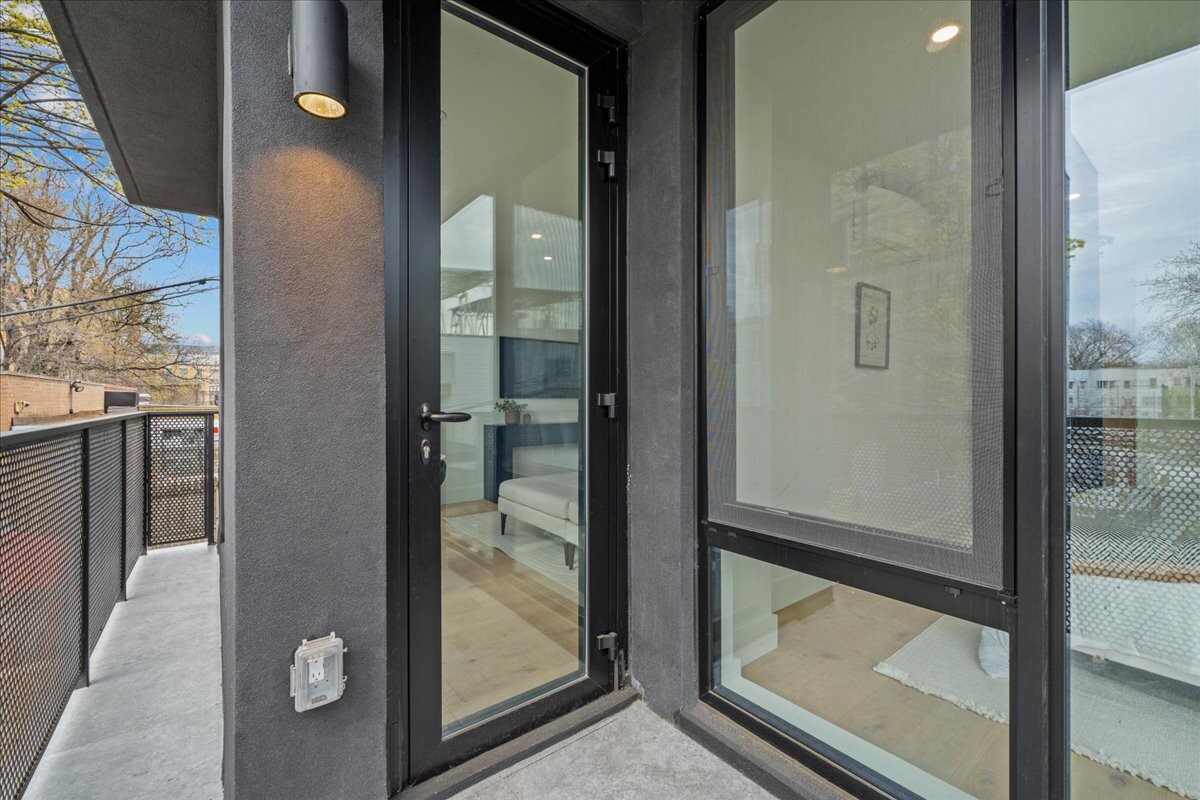 107 Schaefer Street 2B Bushwick Brooklyn NY 11207