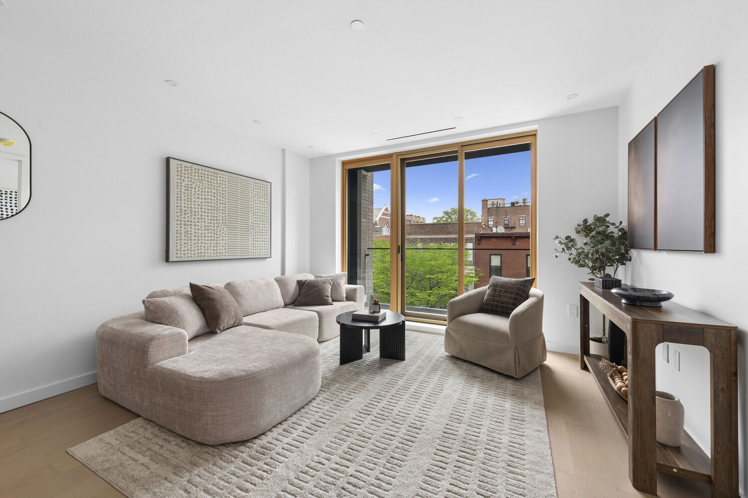 19 North Henry Street East Williamsburg Brooklyn NY 11222