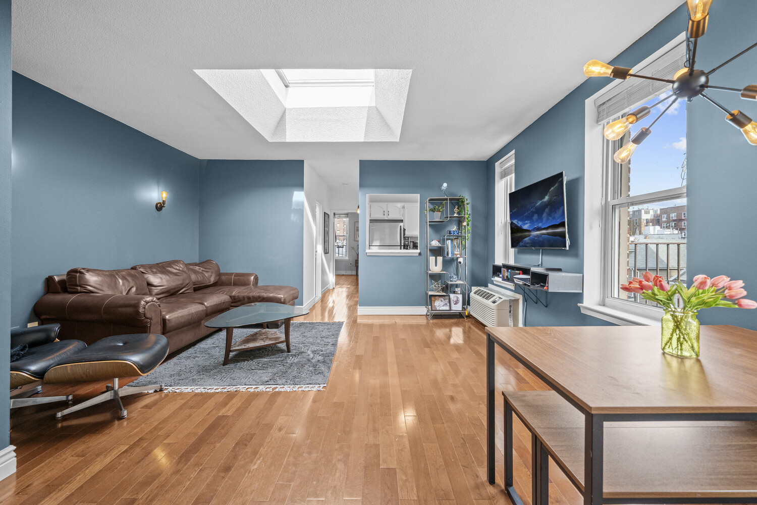 10104 4th Avenue 4D Fort Hamilton Brooklyn NY 11209