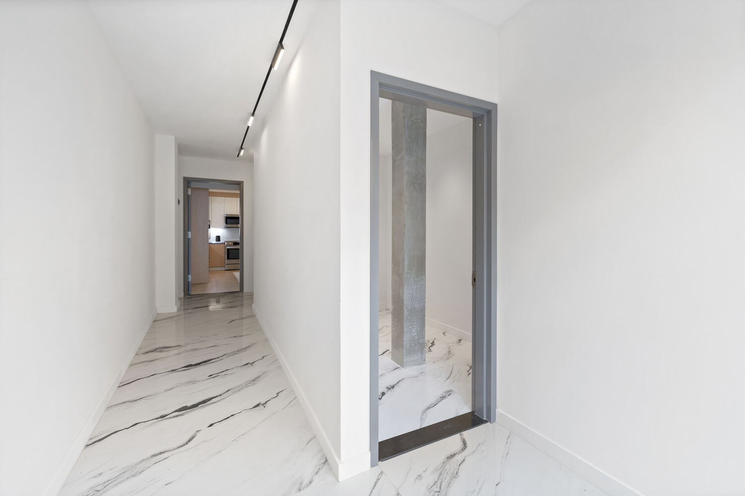 174 North 6th Street TH1 Williamsburg Brooklyn NY 11211