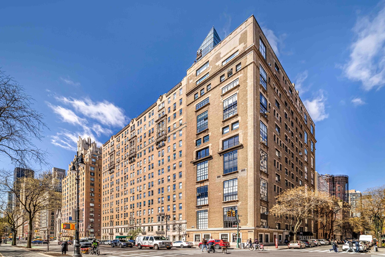 2 West 67th Street 6/7DE Central Park West New York NY 10023