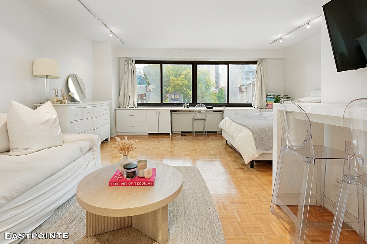 201 West 21st Street 6H Chelsea New York NY 10011