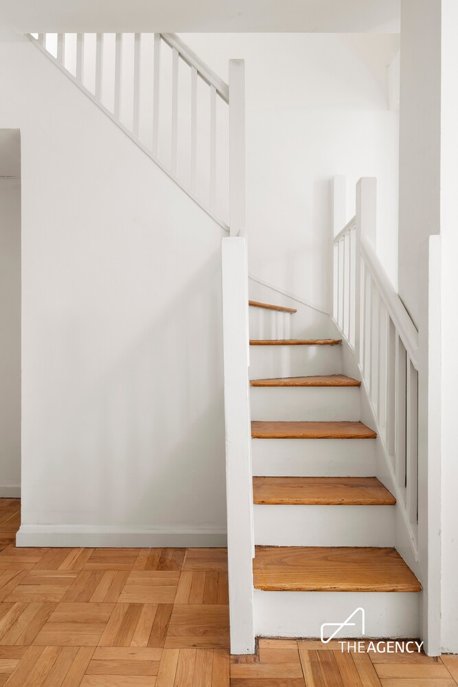 425 East 78th Street 1B Upper East Side New York NY 10075