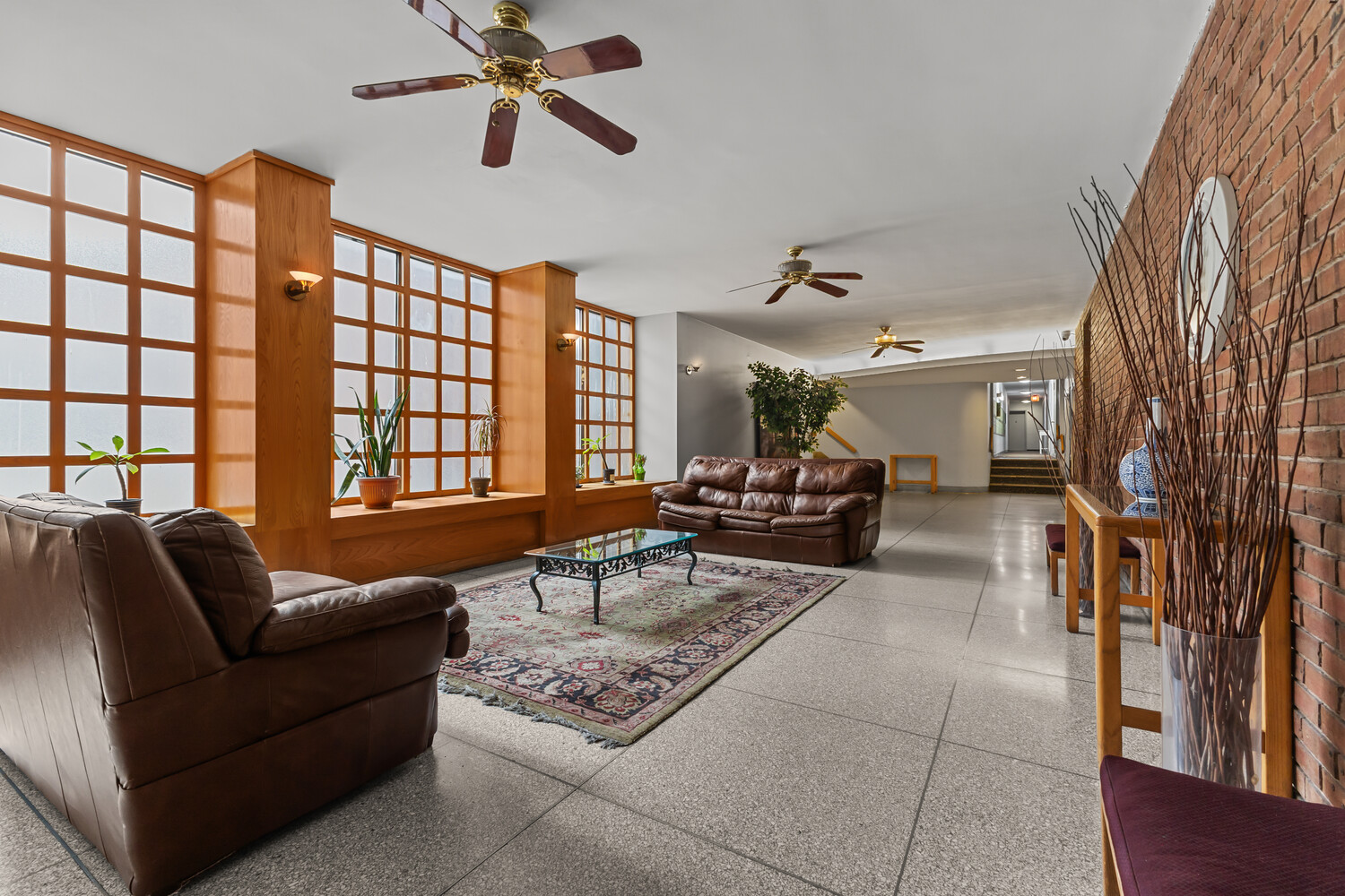 350 East 30th Street 1D Kips Bay New York NY 10016