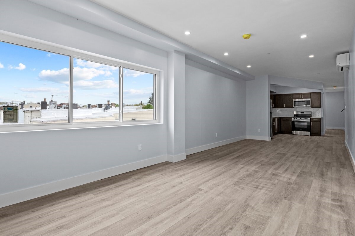 234 Norwood Avenue 3B Highland Park Brooklyn NY 11208