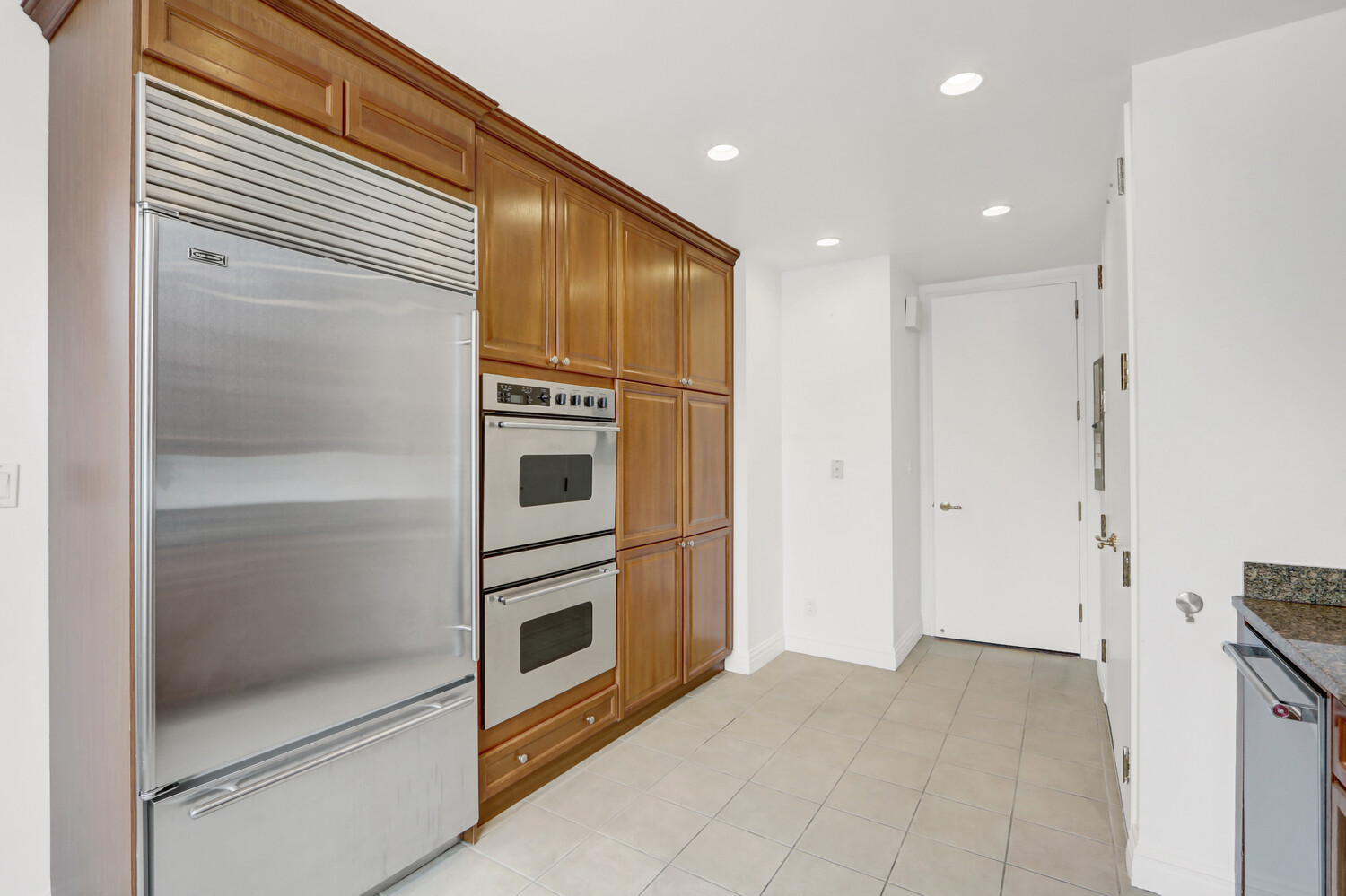 90 East End Avenue Upper East Side New York NY 10028