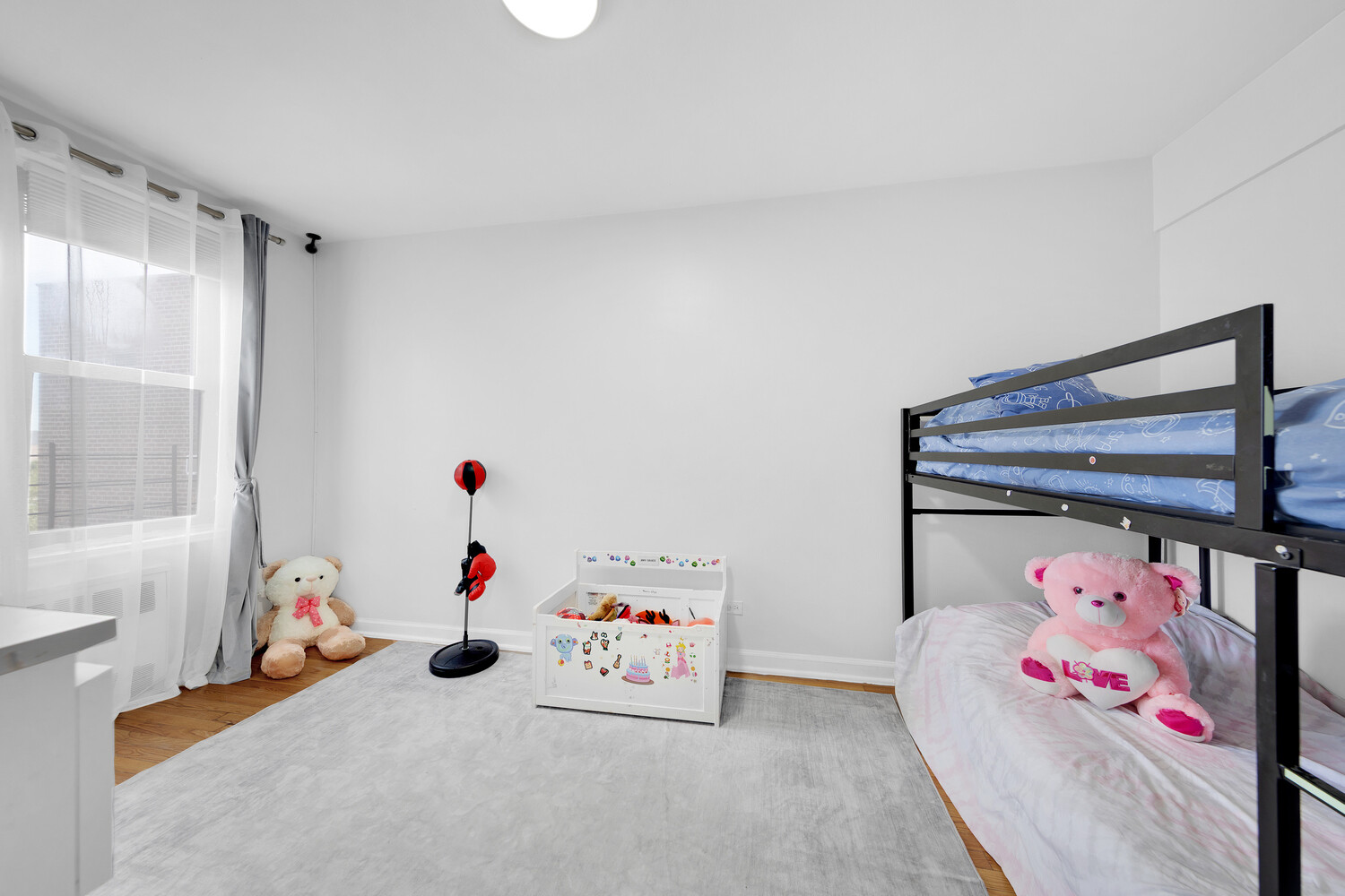 9040 Fort Hamilton Parkway 6E Fort Hamilton Brooklyn NY 11209