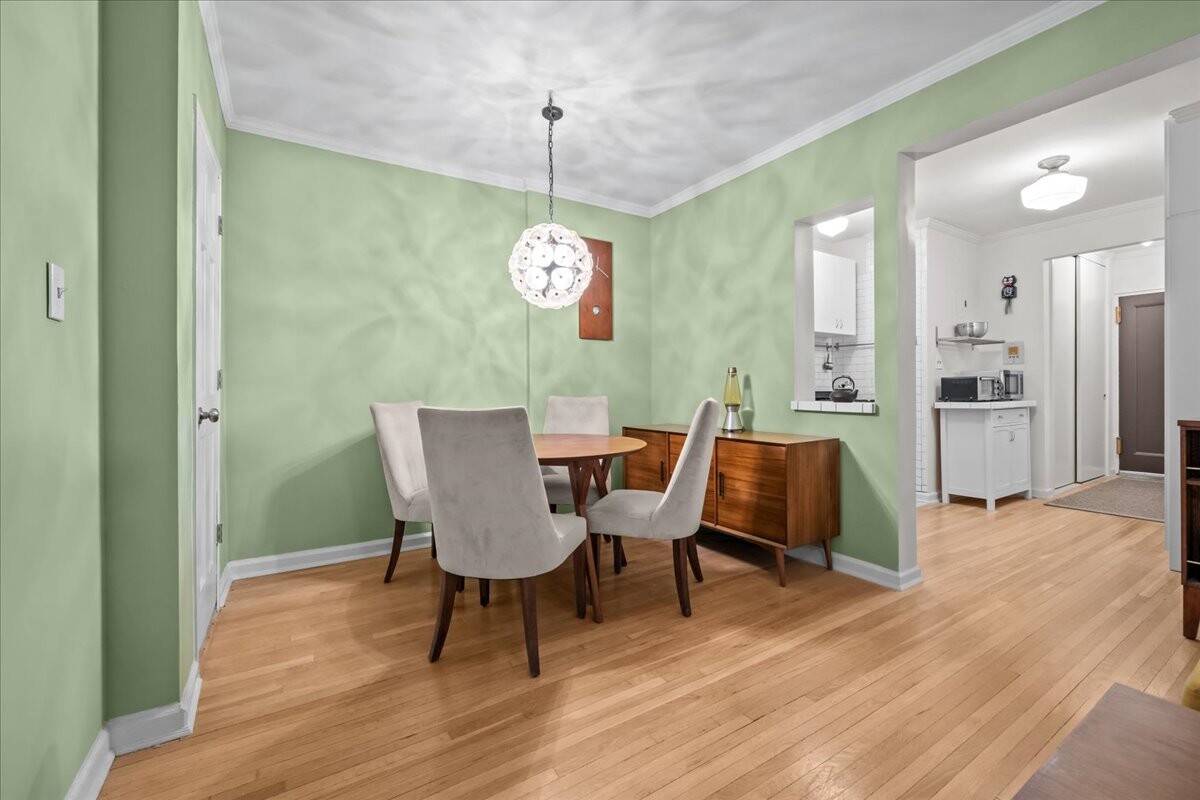 1125 Lorimer Street 2J Greenpoint Brooklyn NY 11222