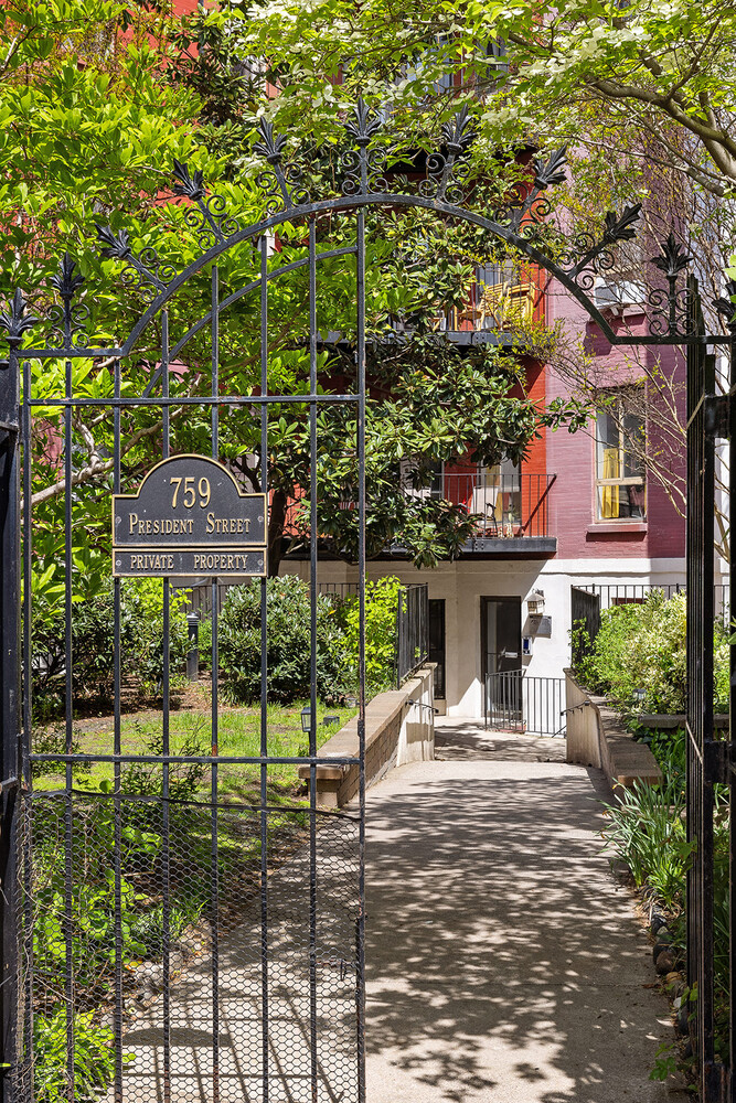 759 President Street 2H Park Slope Brooklyn NY 11215