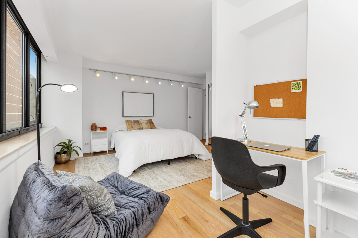 159 East 30th Street 7A Kips Bay New York NY 10016