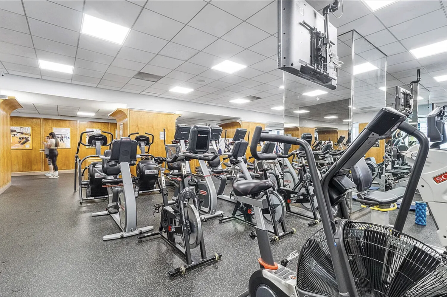 303 East 57th Street 38D Sutton Place New York NY 10022