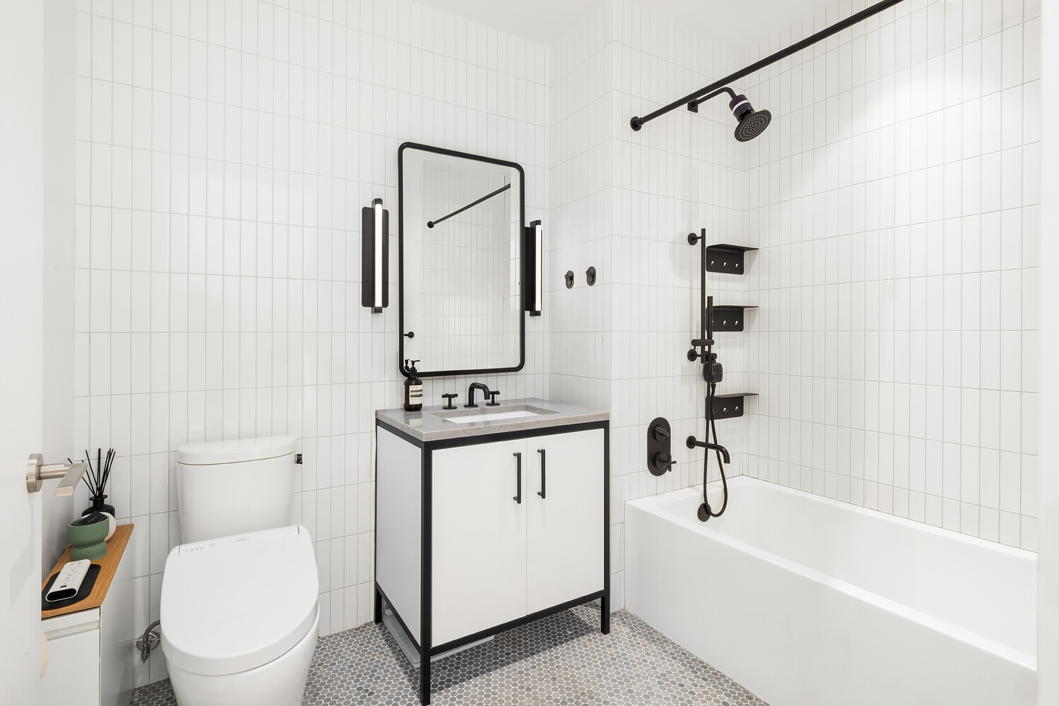 29 Huron Street 10DE Greenpoint Brooklyn NY 11222