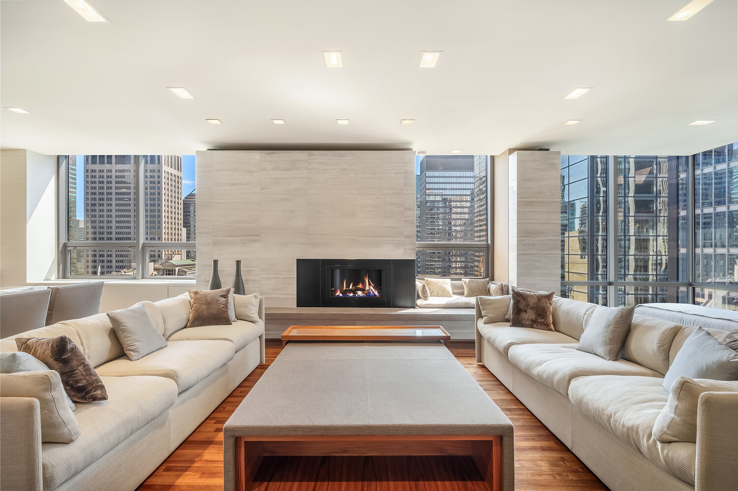 15 West 53rd Street Midtown West New York NY 10019