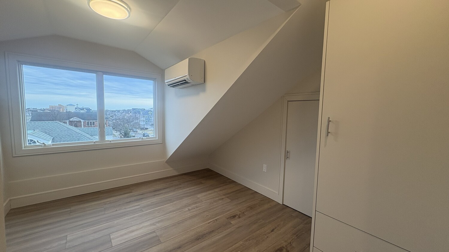 512 Beach 130th Street 3A Belle Harbor Queens NY 11694