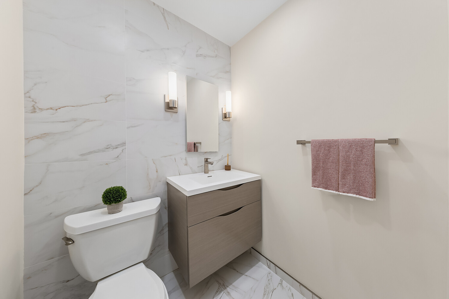 130 Barrow Street PH20 W. Greenwich Village New York NY 10014