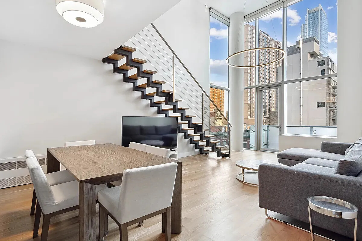 464 West 44th Street Clinton New York NY 10036